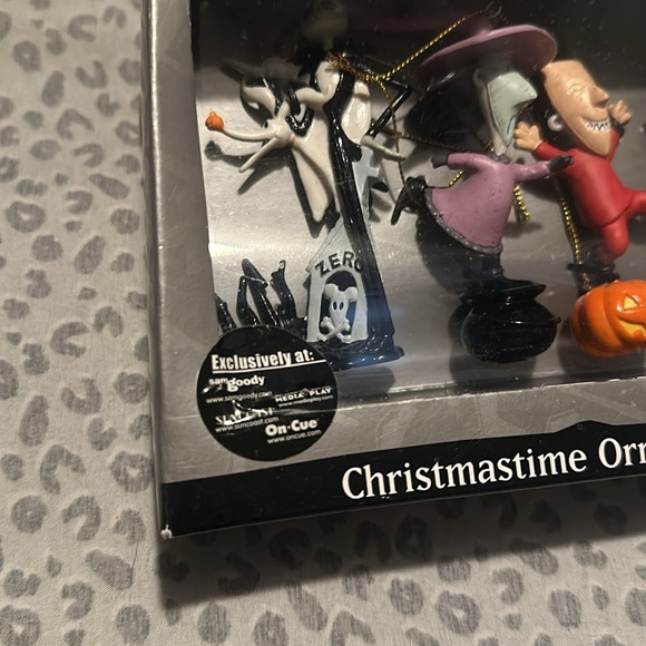 Nightmare Before Christmas Ornament Set - Picture 2 of 7